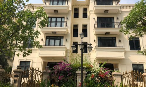 Săn hàng bất động sản giảm giá: Nhà đầu tư cẩn thận mua hớ