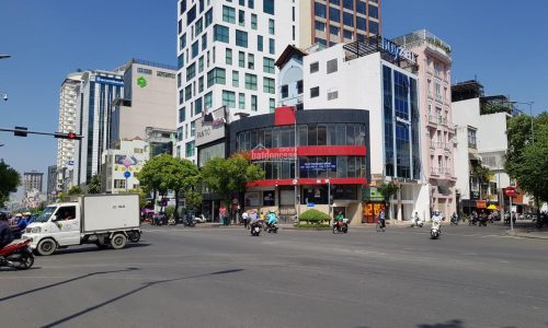 Nhà mặt tiền Vip Nam Kỳ Khởi Nghĩa, quận 3, 5x10m, 6 lầu , nở hậu, giá chỉ 32 tỷ TL