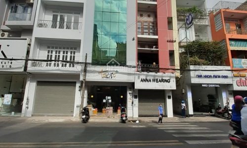 Bán nhà mặt tiền Nguyễn Thiện Thuật, P.3, Quận 3 vô cùng khan hiếm, DT 6×20.7, KVXD cao, Giá 56 Tỷ